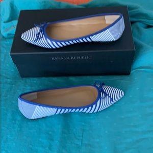 Banana Republic flats